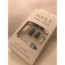 Nails faux ongles plume